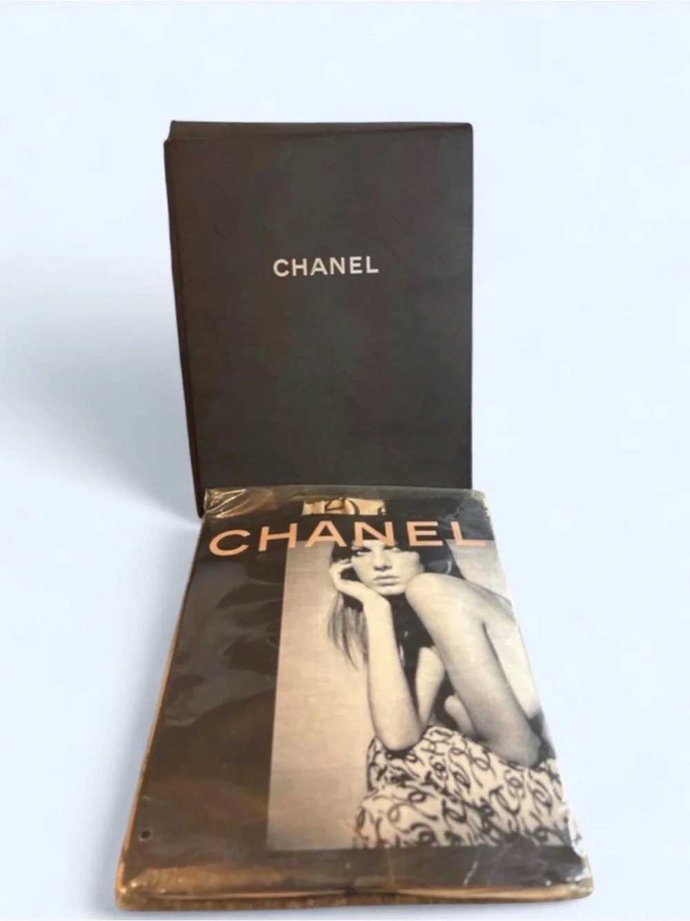 Vintage Chanel pattern tights in tan and black